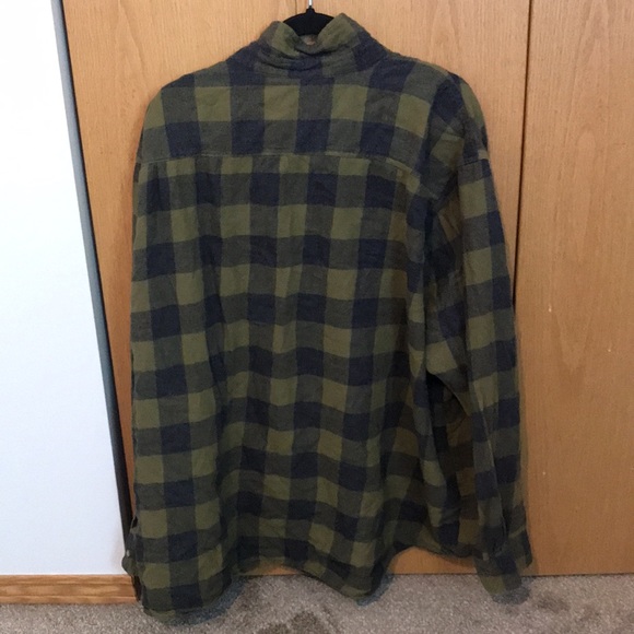 Mens plus size button up causal plaid 4XL long sleeve shirt - Picture 3 of 3